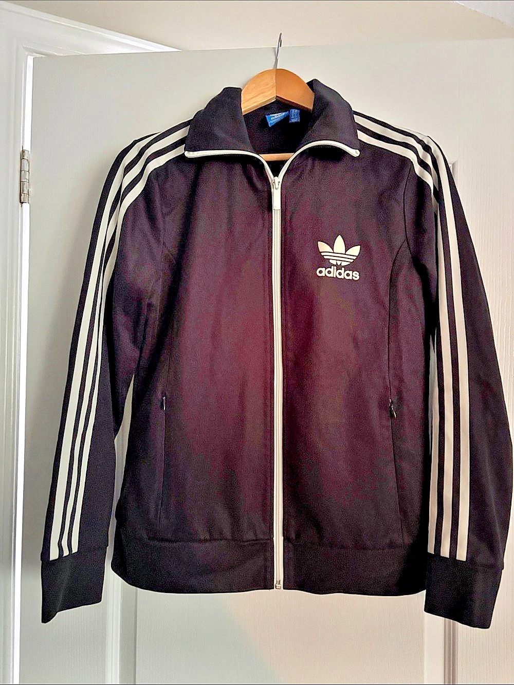adidas Originals Superstar Track Jacket Black & White Size large
